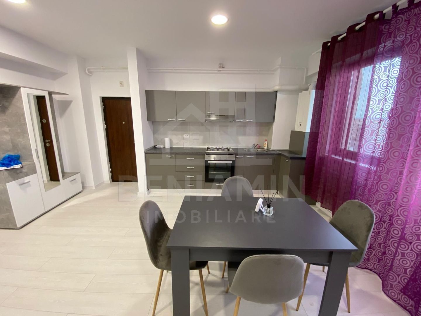 Apartament open space | Prima închiriere | Bloc nou | Zona Consul - Poză 4