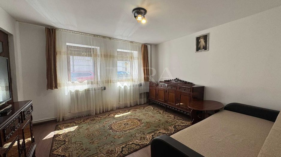 Apartament la casă, ultracentral – 2 camere și pivniță - Poză 2