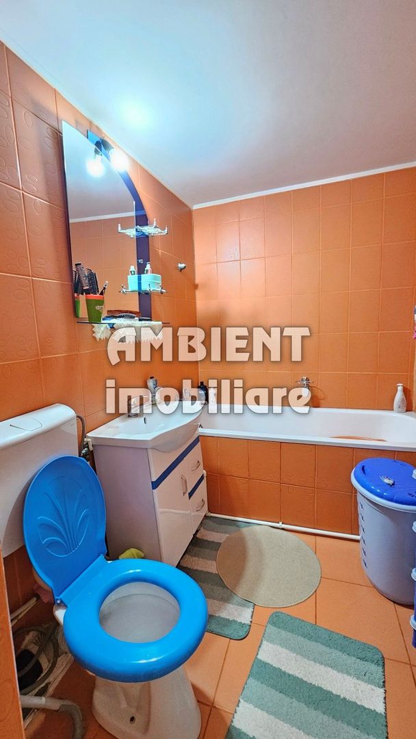 Apartament 2 camere, mobilat și utilat, zona CARTIER; - Poză 4