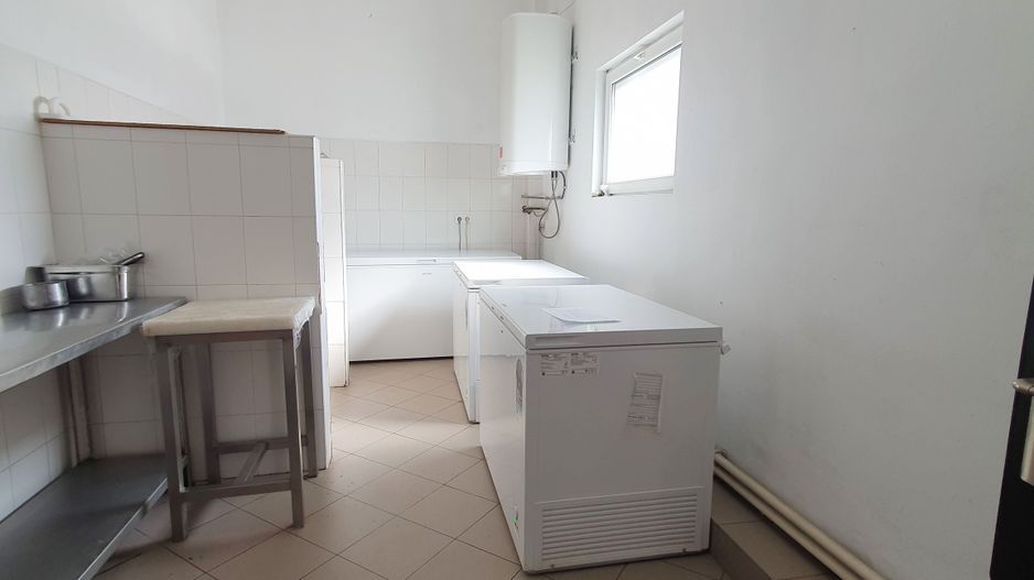 Afacere/Restaurant -Salon evenimente capacitate 600 persoane - Poză 15