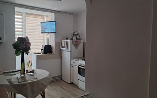 Garsonieră de închiriat | Trei Stejari, Sibiu | 42 mp, renovată - Poză 4