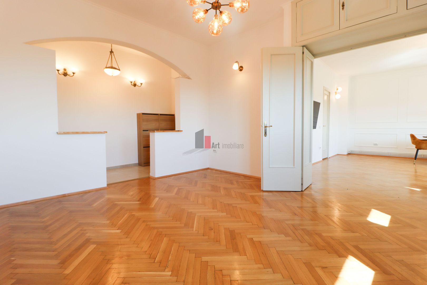 Apartamentul "COBERTURA",  PENTHOUSE "PIATA SPANIEI", TERASA 63 mp, CONSOLIDAT - Poză 36