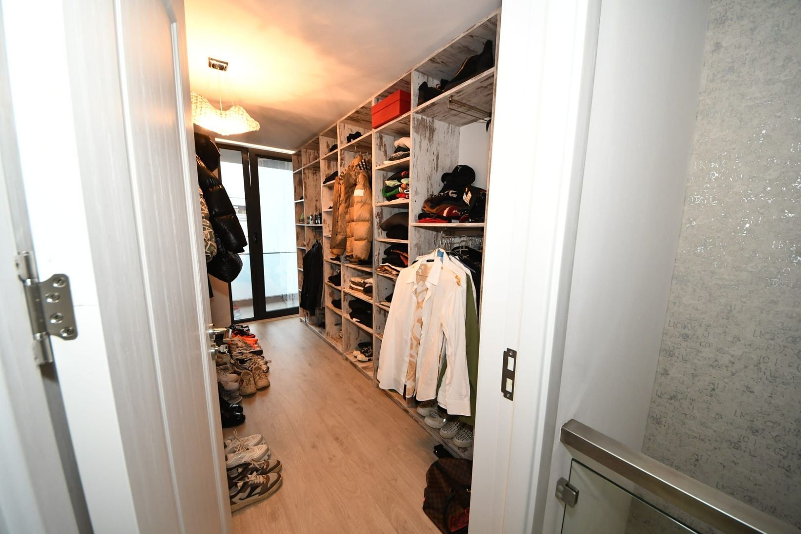 De vanzare – In exclusivitate, casa moderna in cartierul Brates Lake - Poză 23