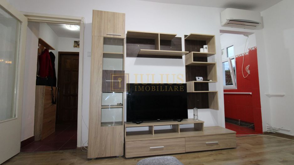 3 camere, recent renovat-Circumvalatiuni-Amforei - Poză 3