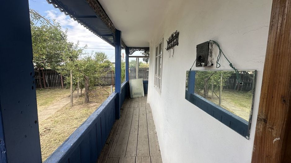 Casa traditionala+teren 1172mp intravilan in Lunca Corbului, Arges - Poză 4