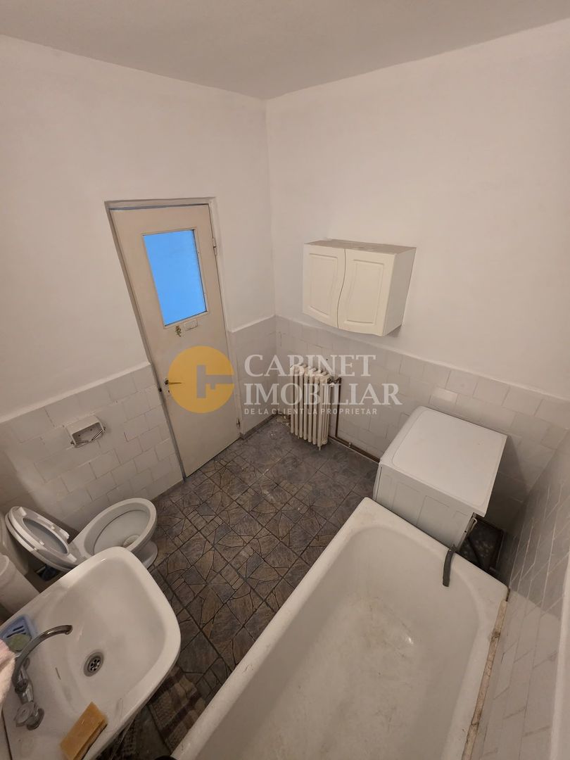 3 camere decomandat + 2 Bai - 70mp-  zona Dacia - Poză 5