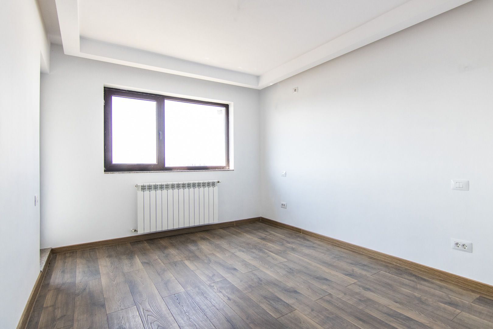 DE INCHIRIAT - PENTHOUSE-MILITARI-3 CAMERE CU TERASA DEOSEBITA 50MP,  NEMOBILAT - Poză 17