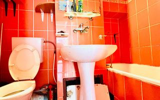 Apartament 2 camere decomandate, etaj intermediar, zona Clabucet - Poză 5
