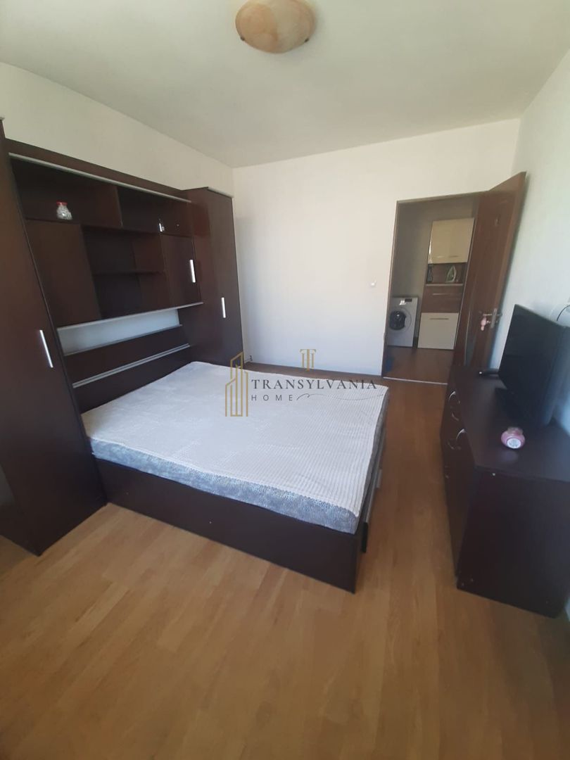Apartament 3 camere, decomandat,  zona Mihai Viteazu - Poză 3