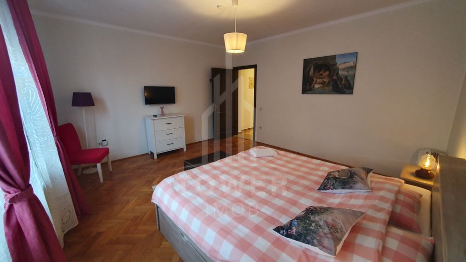 Apartament de vanzare în centrul istoric al orașului . - Poză 9
