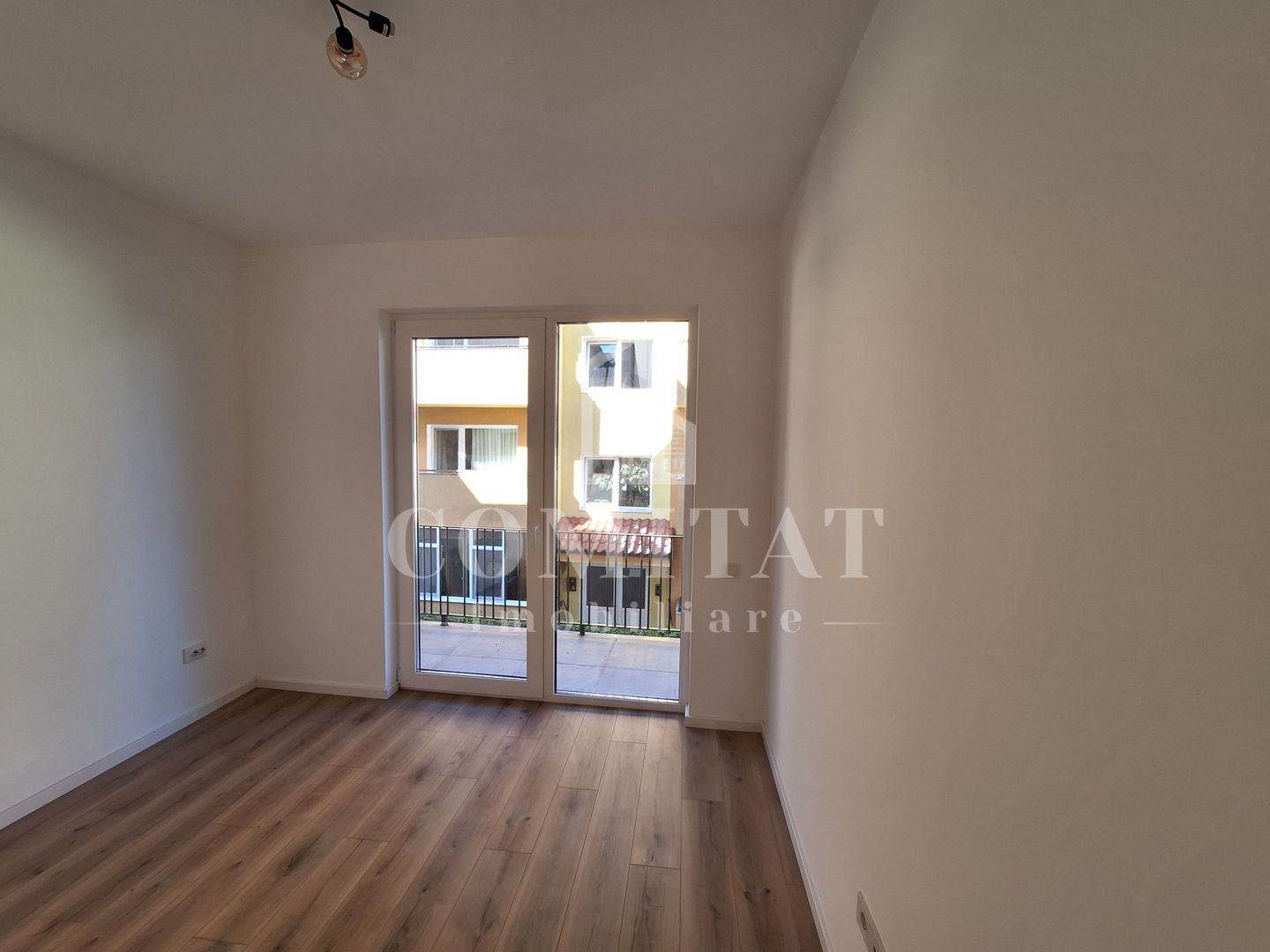 Apartament cu 2 camere | etaj intermediar | Zona Terra - Poză 4