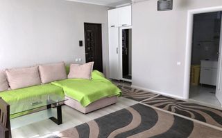 Vind apartament 3 camere zona Vivo - Poză 1