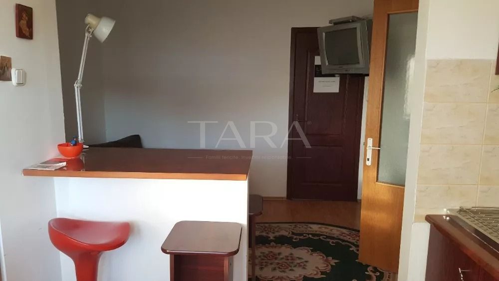 Apartament cu 2 camere Zona Cetatea Fetei. Disponibil Imediat. - Poză 3