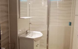 Garsoniera spatioasamobilata modern-Judetean - Poză 8