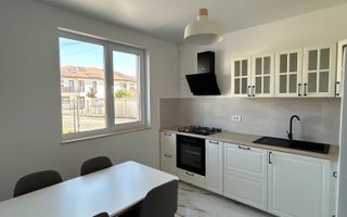 Prima închiriere, vila Otopeni, teren - 255 mp, 2 locuri de parcare - Poză 2