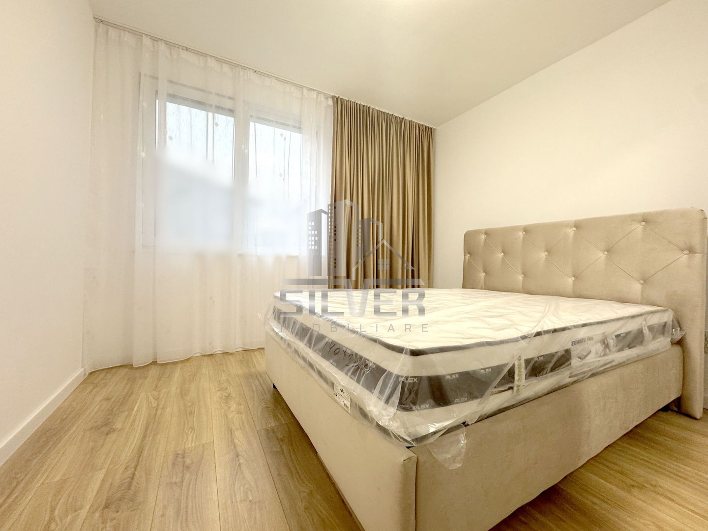 Apartament cu 3 camere la prima inchiriere! - Poză 8