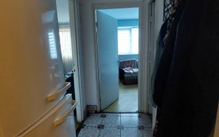 Apartament 4 camere decomandate, etaj intermediar, zonă excelentă. - Poză 6