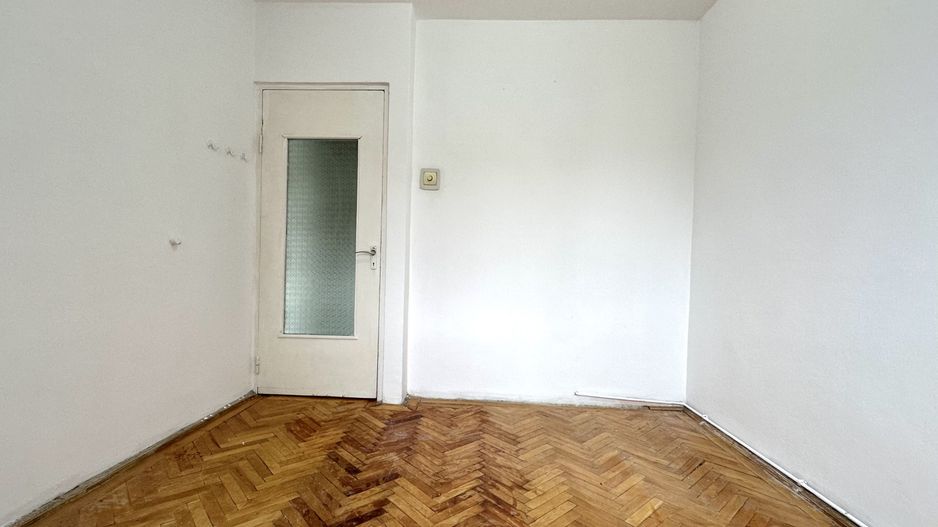 Apartament 3 camere de vânzare – zona Florilor, Str. Mimozei - Poză 8