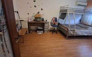 De vanzare apartament de 2 camere langa metrou 1 Decembrie, pret negociabil - Poză 1