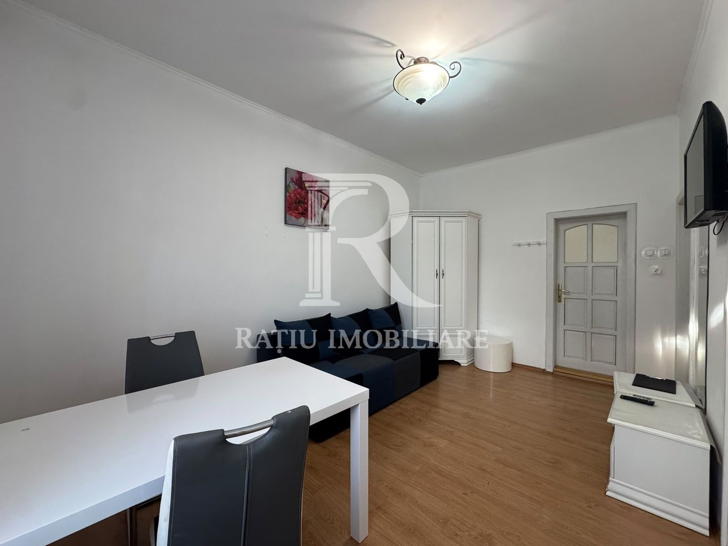 De inchiriat | Spatiu de Birou | Zona centrala Oradea - Poză 1