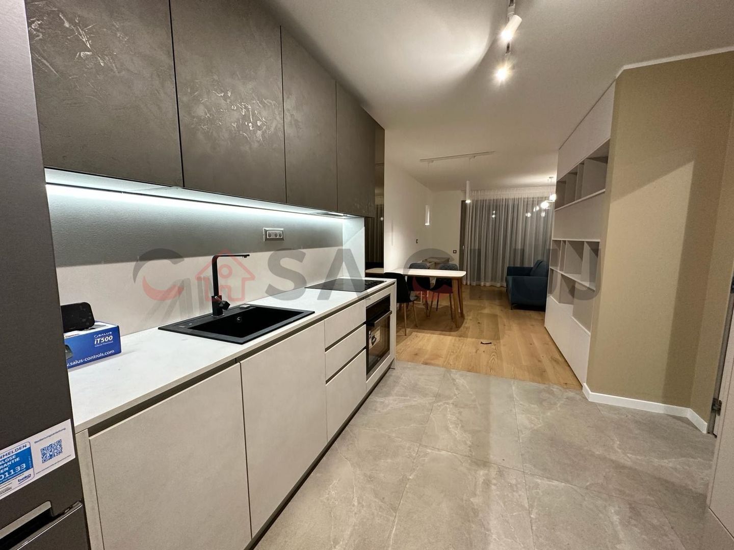 Apartament ultrafinisat. Parcare! Bloc Nou! Zona Fsega! - Poză 3