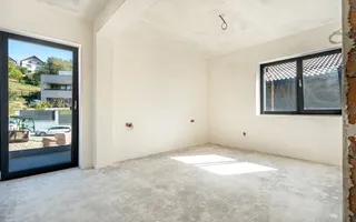 CASĂ FELEACU CU ARHITECTURĂ MODERNĂ 3 NIVELE | 8 MINUTE DE ORAS 0% Com - Poză 16