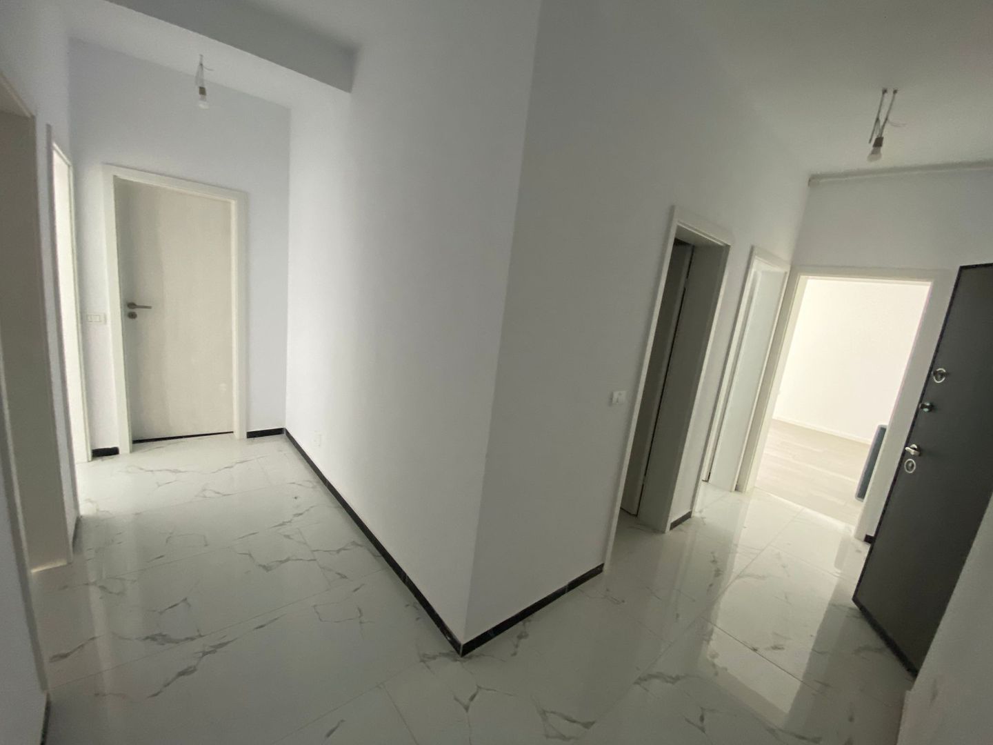 Giroc-Neptun | 3 Camere  | Decomandat | Lift | Disponibil imediat - Poză 10