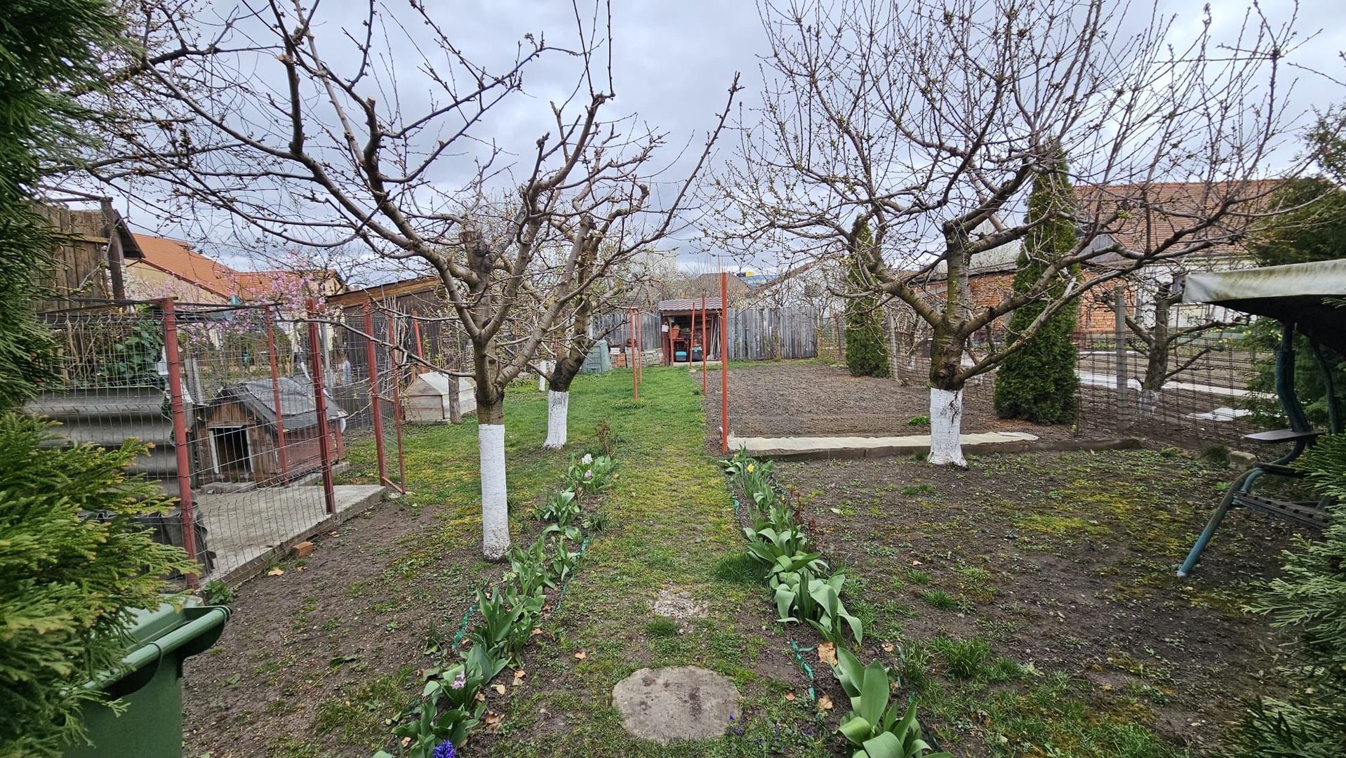 Casa 5 camere 3 bai garaj inchis si teren 700 mp utili in Lazaret - Poză 21