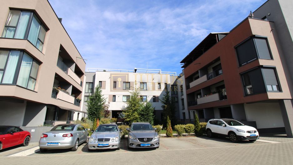 Imobil deosebit, terasa generoasa, loc de parcare inclus. - Poză 2