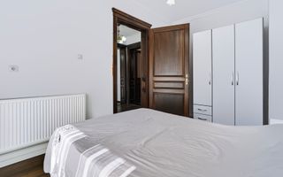 Proprietate Premium cu Teren Generos în Ioșia - Poză 10