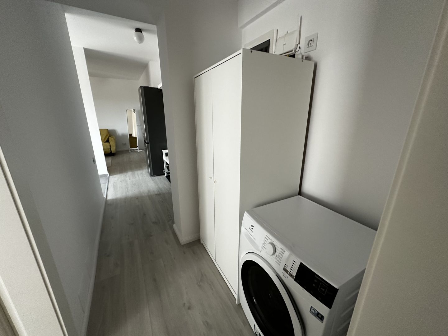 2 Camere Parcare 10min Metrou Petrache Poenaru Lake House2 Politehnica - Poză 8