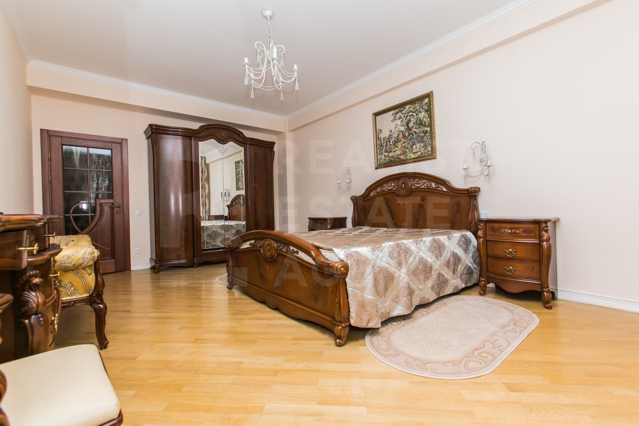 Chirie, apartament, 3 camere, Strada Sfatul Ţării, Centru - Poză 4