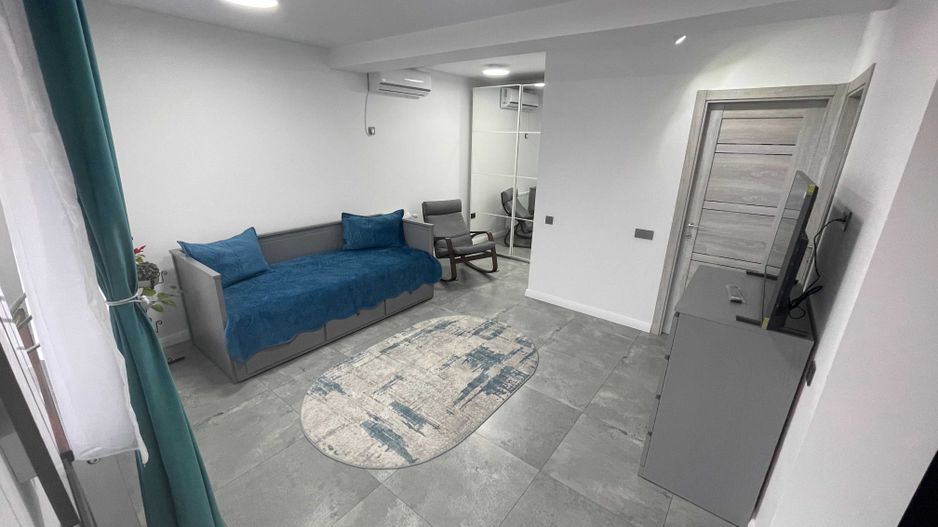 Inchiriere apartament 2 camere in curte privata militari - Poză 1