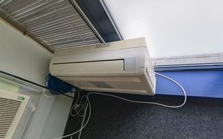 Spatii birouri/servicii - Poză 49