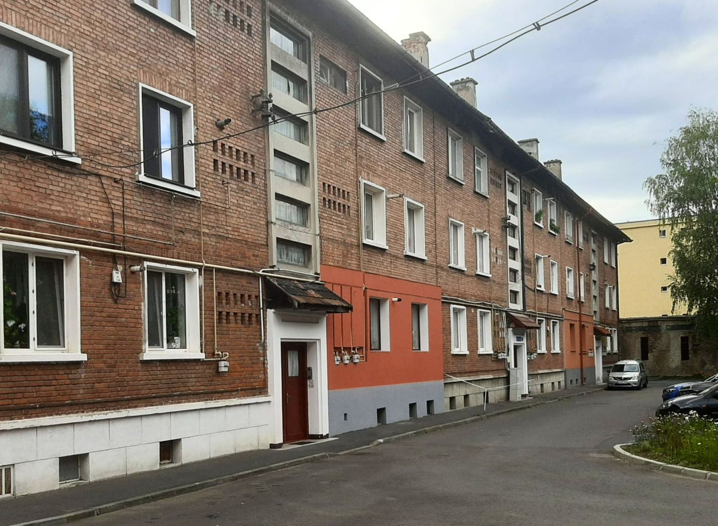 Apartament Renovat 2 Camere + Boxă 7 MP  Vedere Superbă spre Tâmpa - Poză 12