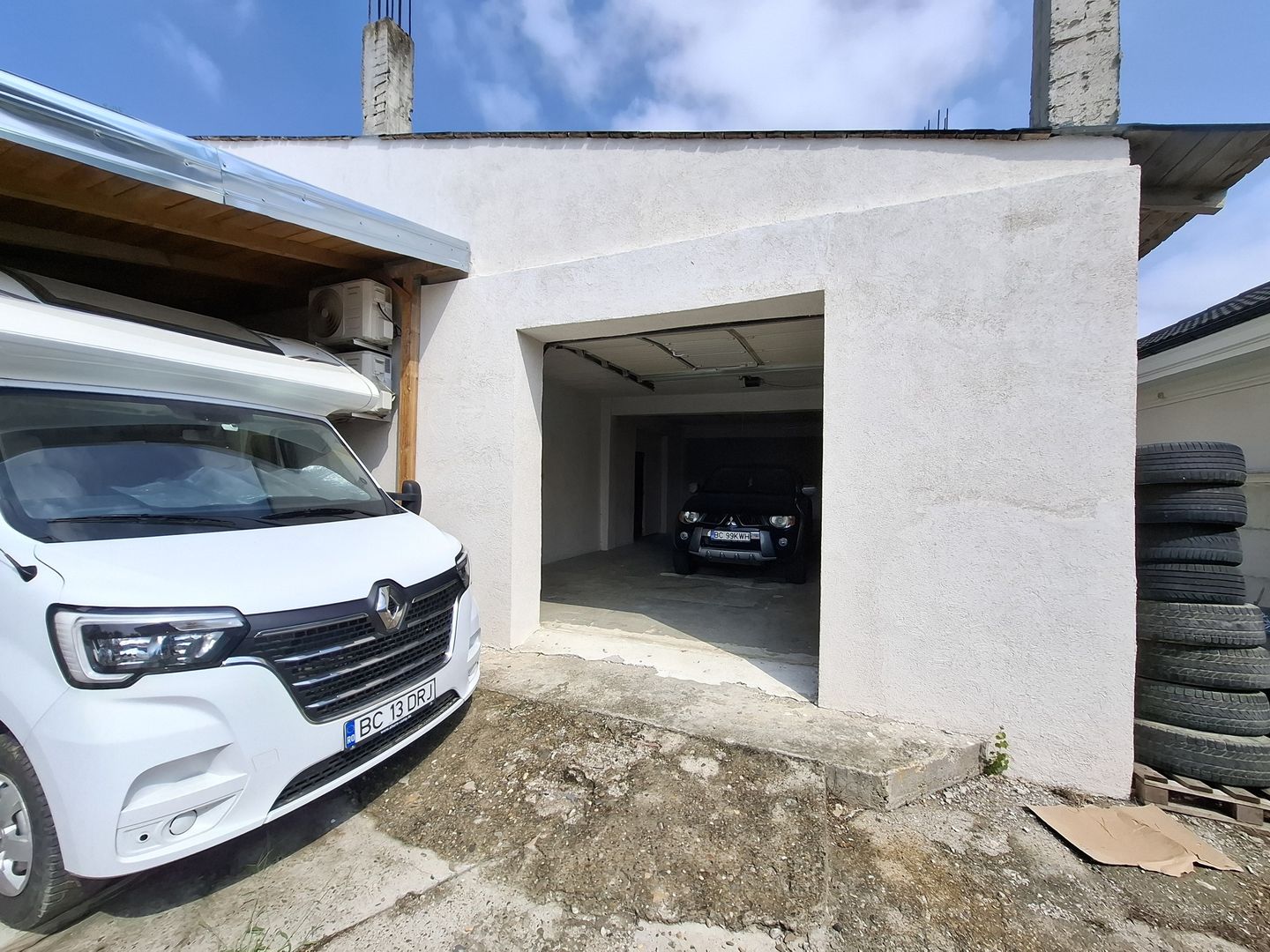 Hală renovată 240 mp, curent 220/380V, zona Mioriței – Bacău - Poză 3