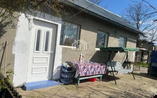 Casa si teren in comuna Mihailesti SC=100mp teren=820mp Pret: 28.000 neg. - Poză 4