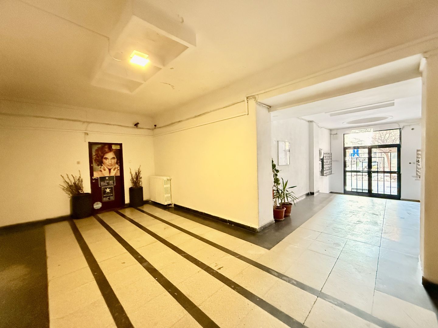 Calea Victoriei ap 2 camere cu terasa parter risc 1 - Poză 17