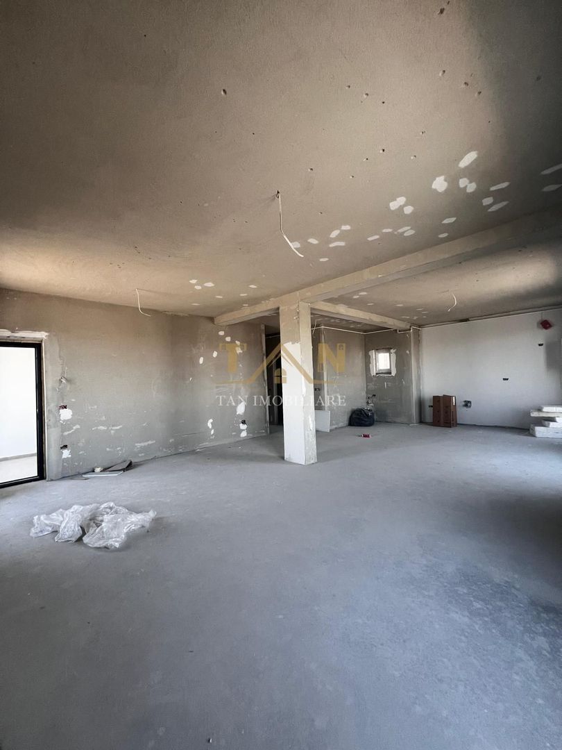 De vânzare Penthouse Torontal - Poză 1