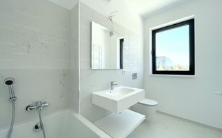 Apartment 3 camere cu terasa de 46 mp - Poză 14
