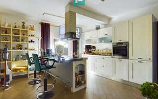 Casă pe Strada Oituz - Poză 25