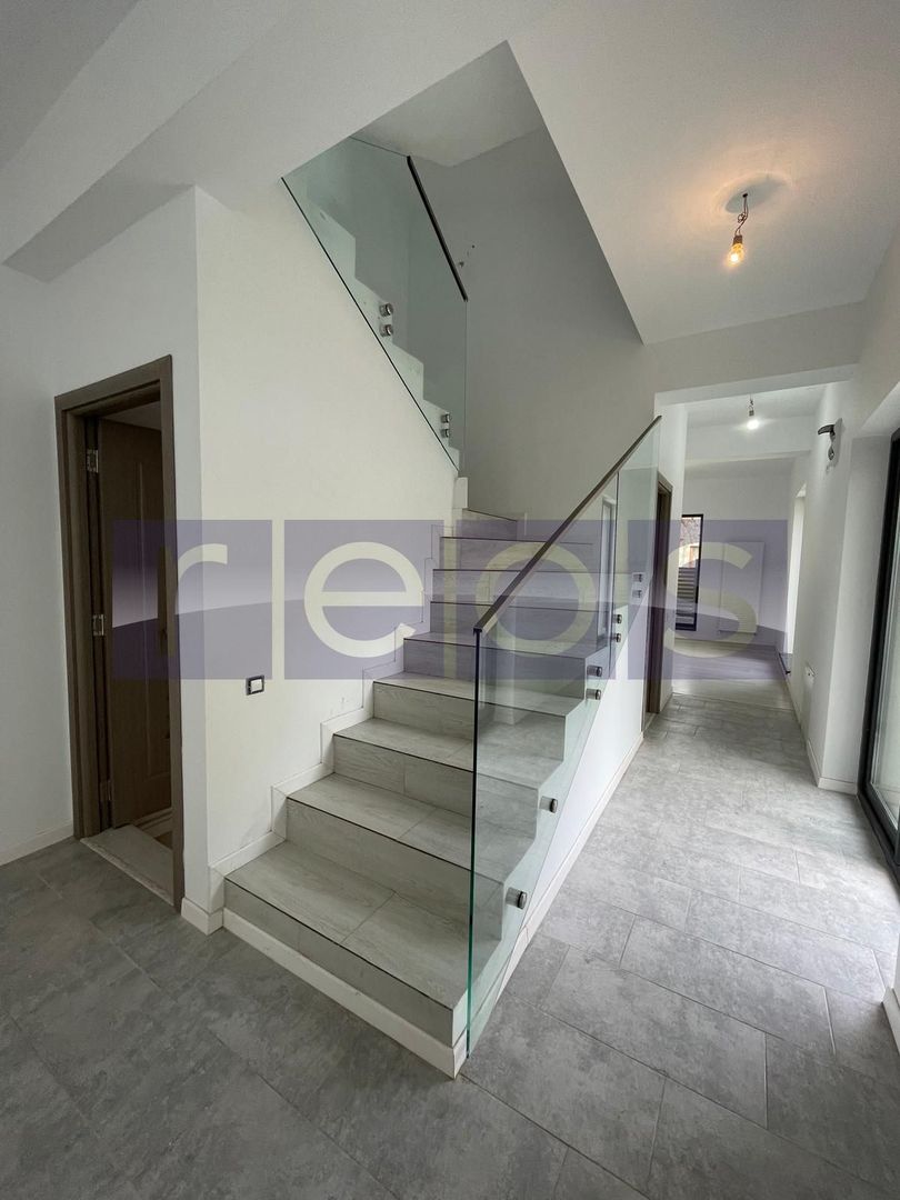 VANZARE VILA BARBU VACARESCU | 200 MP | LUX - Poză 10