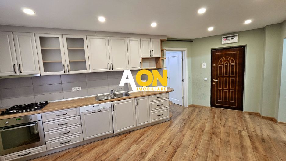 Apartament 3 camere, etaj 1, mobilat, utilat, zona Prestige - Poză 2