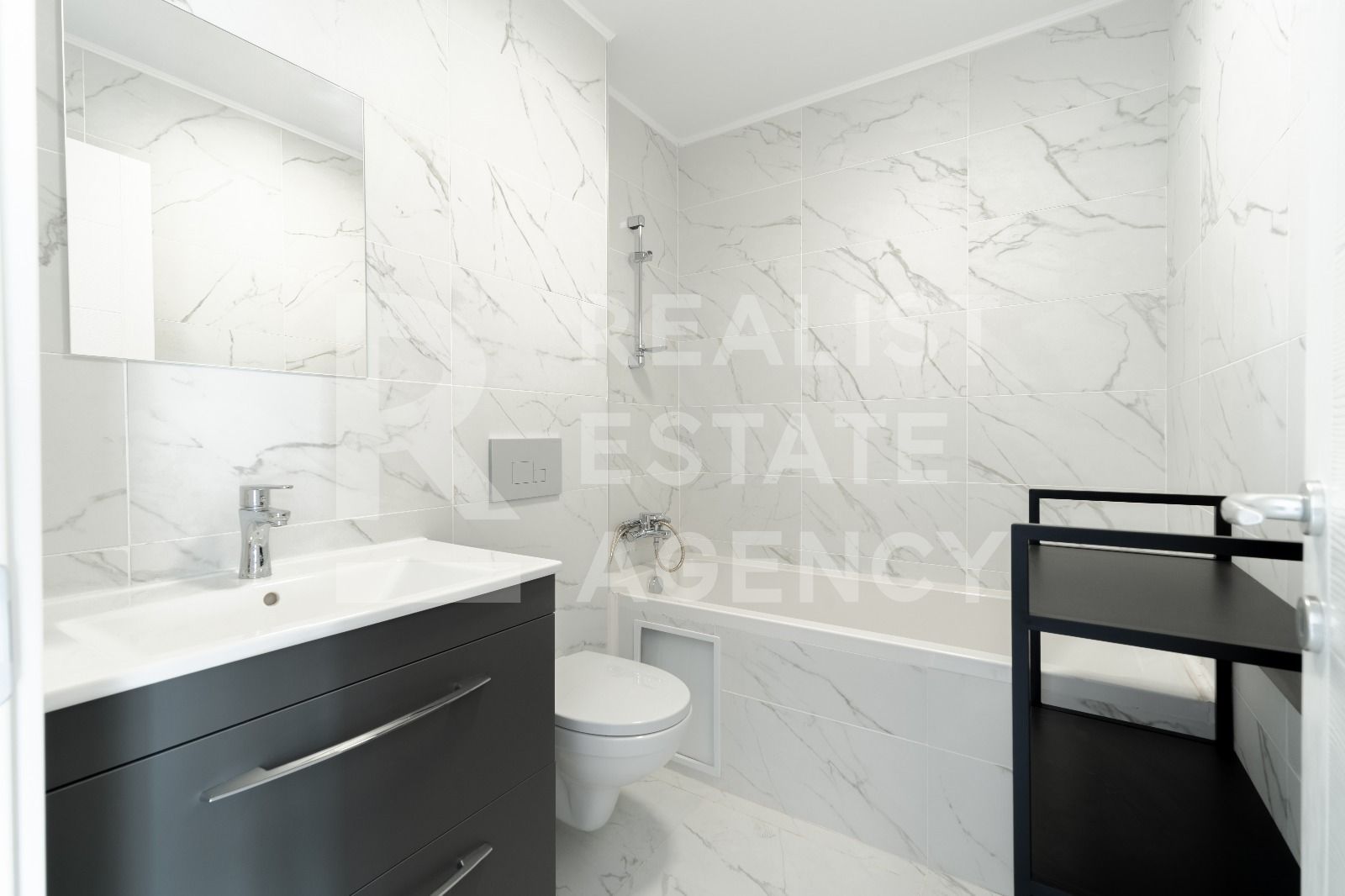 Studiou Dublu Cosmopolis + loc parcare - Poză 2