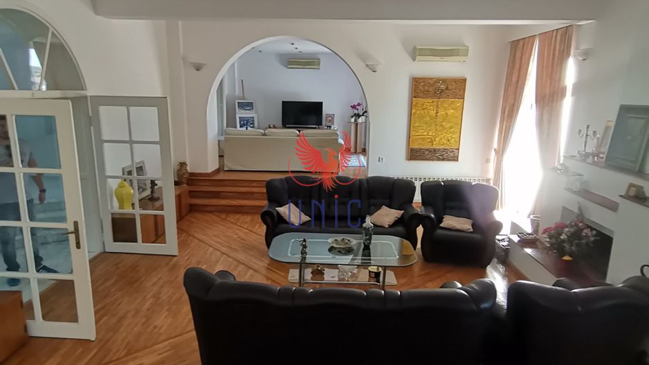 Vila Brazda lui Novac zona Paltinis - Poză 9