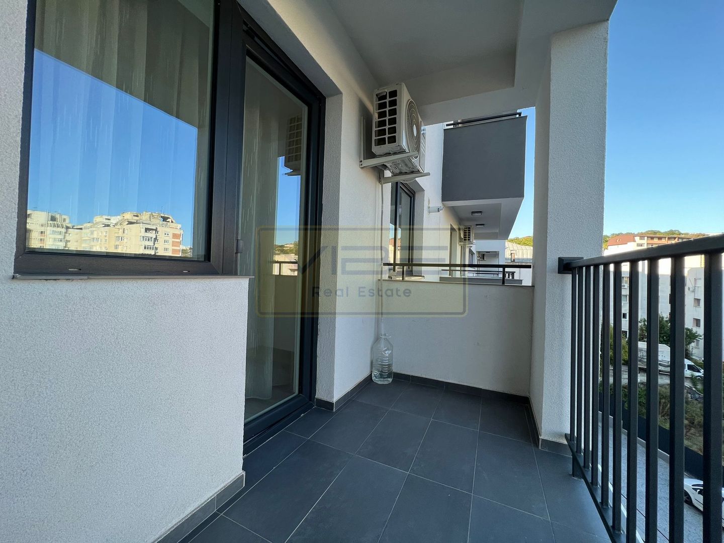 Apartament  2 camere + parcare subterana Gara - 15 min Universitatea Al.I. Cuza - Poză 18
