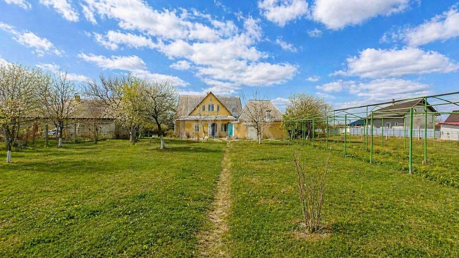 Casă 157,4 m² cu teren 15,3 ari – Holercani - Poză 8
