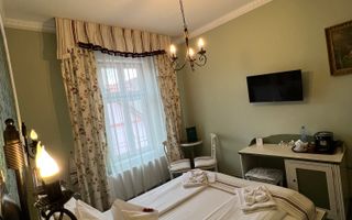 Vila de vanzare in zona Centrala/Orasul de jos - Poză 24