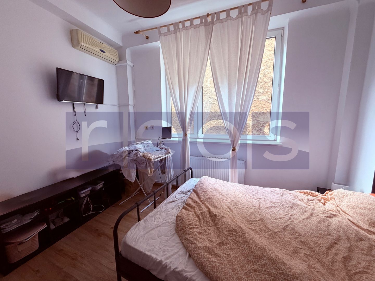 GARSONIERA | 28 MP | ETAJ 1/4 | ZONA UNIVERSITATE – ACADEMIEI | FARA RISC - Poză 4