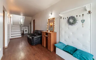 Casa cu teren generos si gradina spectaculoasa – Comuna Cuca, Arges! - Poză 16